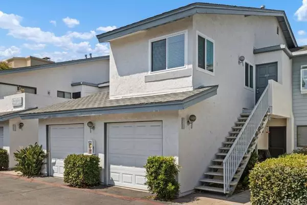 4055 Crystal Dawn LN 202, San Diego, CA 92122