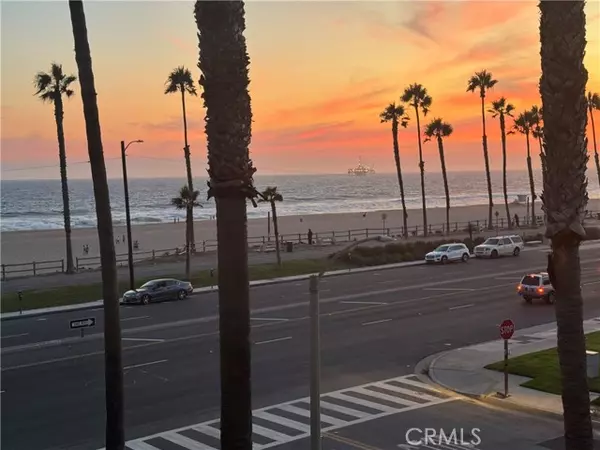 Huntington Beach, CA 92648,1516 Pacific Coast 304