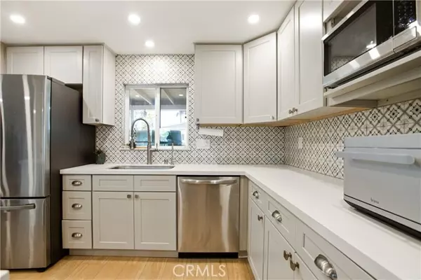 Whittier, CA 90602,9009 Bluford AVE