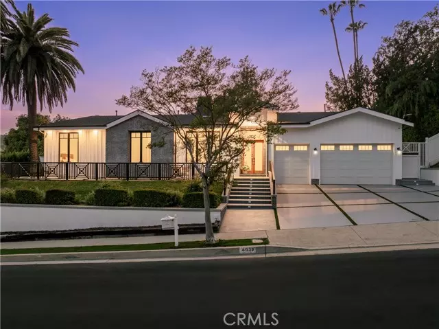 Tarzana, CA 91356,4635 Brewster DR