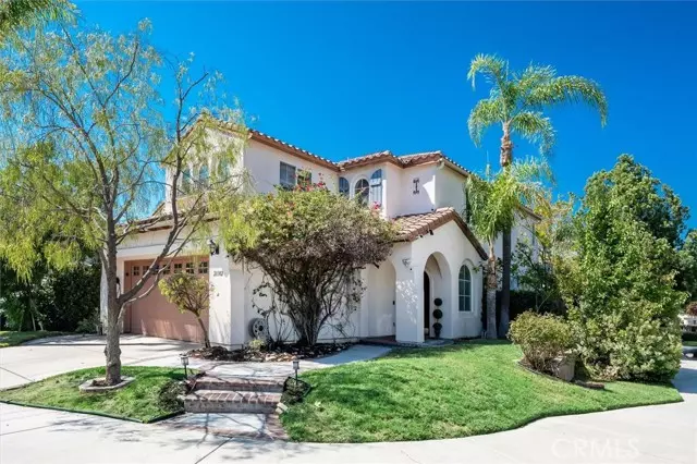 28302 Lobelia LN, Valencia, CA 91354