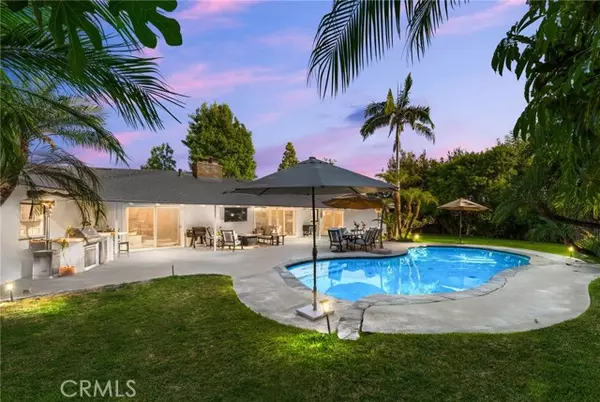 Yorba Linda, CA 92886,5371 Grandview AVE