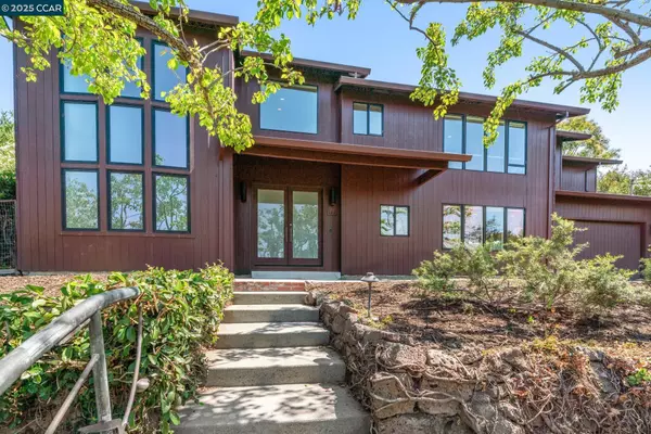 Moraga, CA 94556,127 Devin Dr