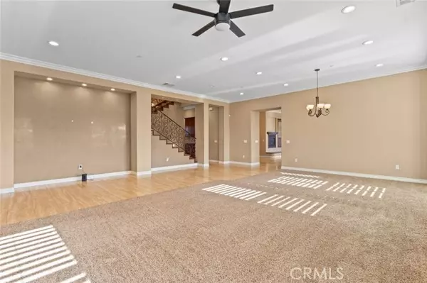 Palmdale, CA 93551,1532 W AVE