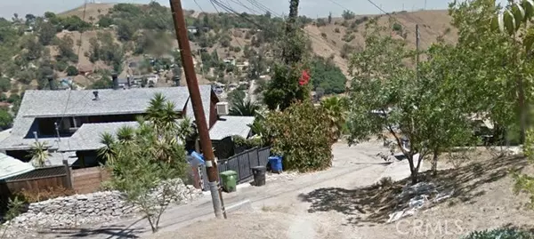 El Sereno, CA 90032,4376 W Rose Hill DR