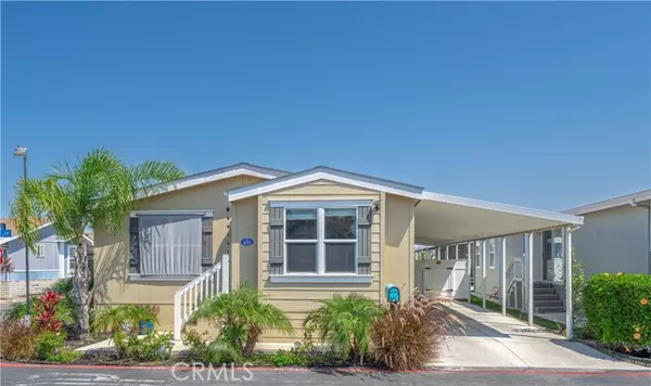 Fountain Valley, CA 92708,105 Crow LN