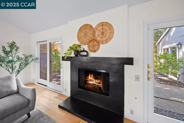 Moraga, CA 94556,1899 Ascot DR
