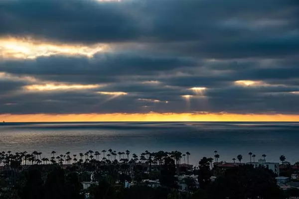 La Jolla, CA 92037,2500 Torrey Pines Road 902