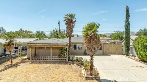 Palmdale, CA 93550,1208 E Avenue R3