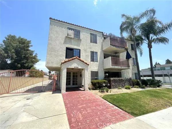 3500 Linden AVE 302, Long Beach, CA 90807
