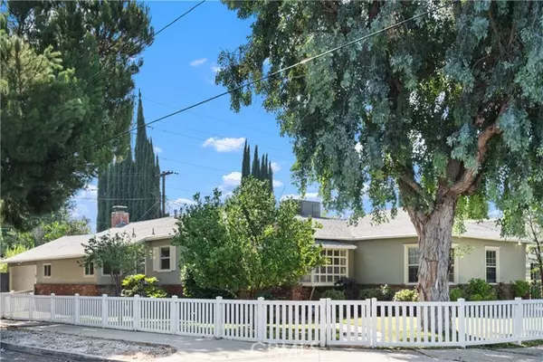 5732 Wilbur AVE, Tarzana, CA 91356