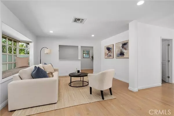 Tarzana, CA 91356,5732 Wilbur AVE