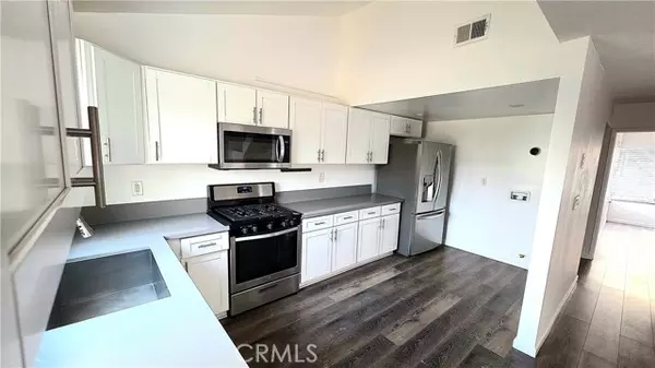 Inglewood, CA 90302,620 W Hyde Park BLD 126