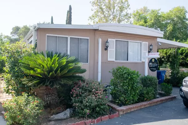 Simi Valley, CA 93063,1550 Rory LN 86