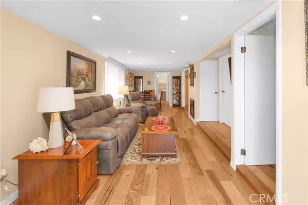 Chatsworth, CA 91311,21500 Lassen St. 193