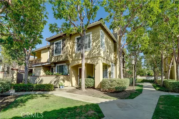 Tustin, CA 92782,234 Gallery WAY