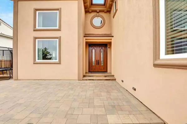 Laguna Niguel, CA 92677,36 Coronado Pointe