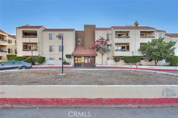 700 W 3rd ST A111, Santa Ana, CA 92701