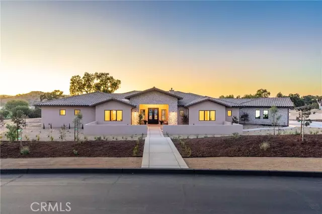 1410 Fire Rock, Templeton, CA 93465