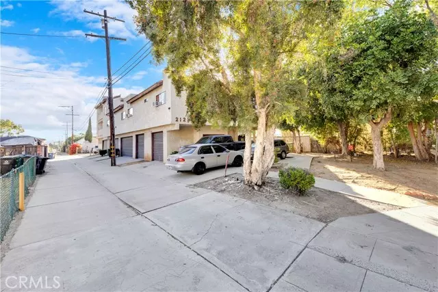 2121 El Paseo, Alhambra, CA 91803