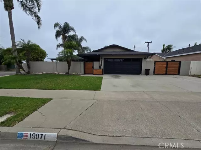 Huntington Beach, CA 92646,19071 Suva LN