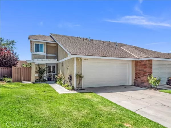 16610 Shinedale DR, Canyon Country, CA 91387