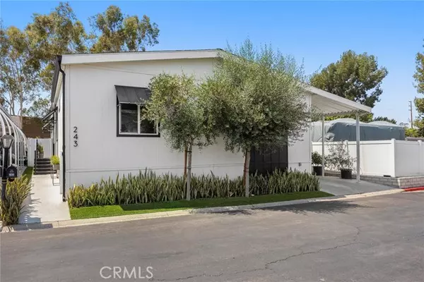 2851 Rolling Hills DR 243, Fullerton, CA 92835