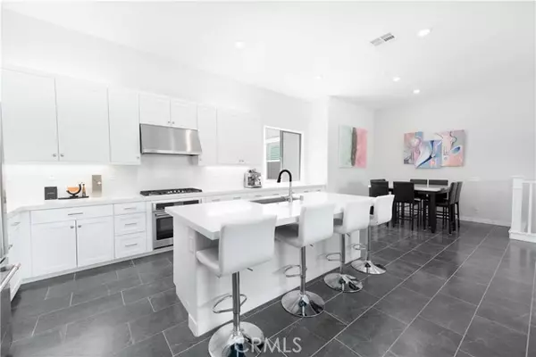 26956 Nature View PL, Valencia, CA 91355