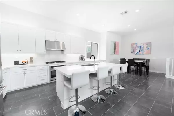 26956 Nature View PL, Valencia, CA 91355