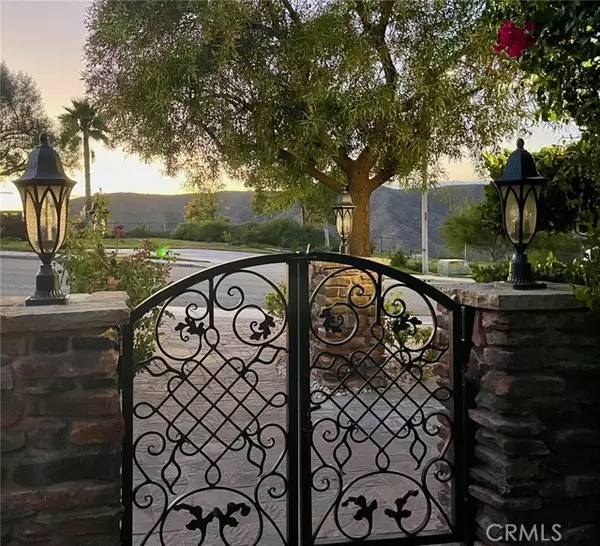 Canyon Country, CA 91387,28346 Linda Vista ST