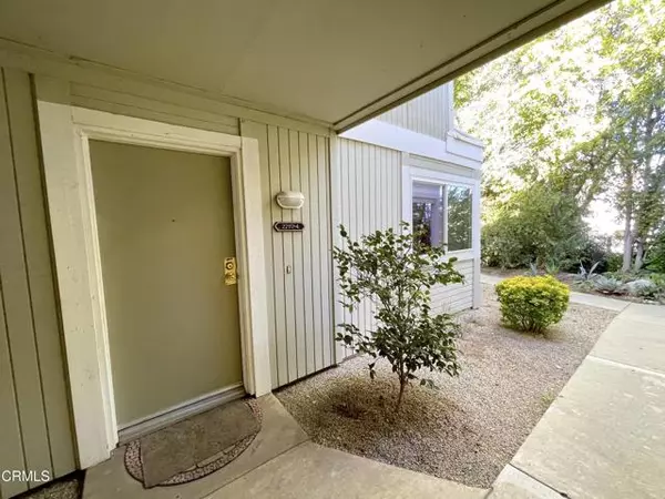 Woodland Hills, CA 91367,22117 Burbank BLD 4