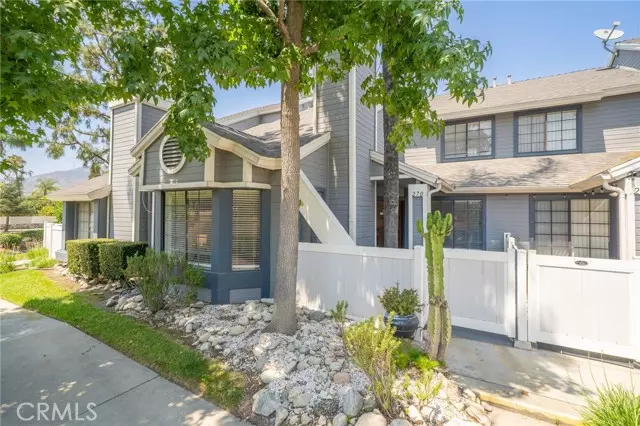 270 Fern CT, Azusa, CA 91702