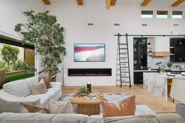 Encinitas, CA 92024,177 N Vulcan AVE