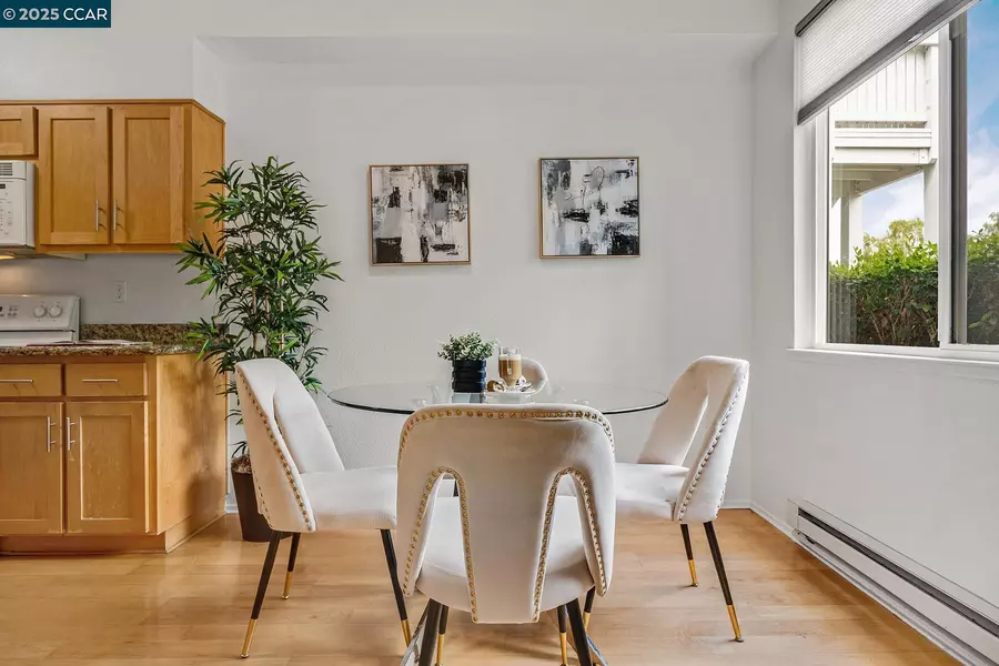 131 Bayside Ct, Richmond, CA 94804