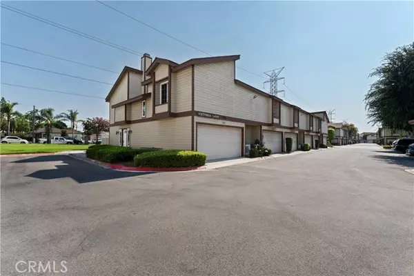 Pico Rivera, CA 90660,8939 Gallatin RD 104