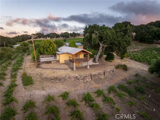 2865 Ridge RD, Templeton, CA 93465