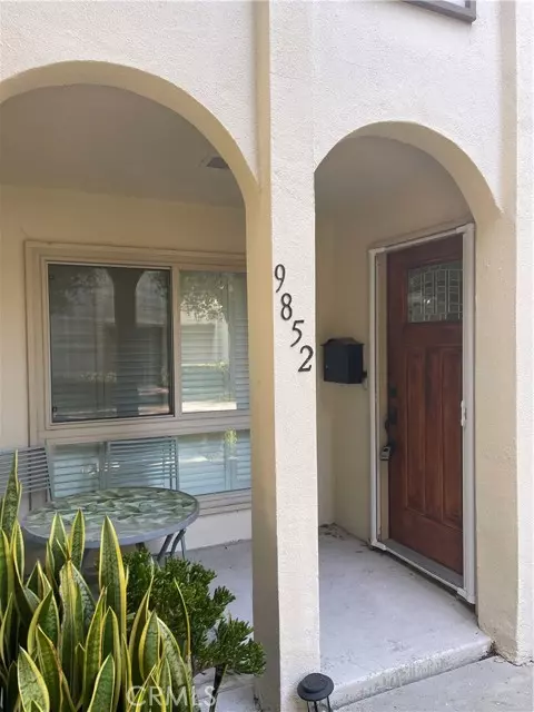Huntington Beach, CA 92646,9852 Coral Cove CIR