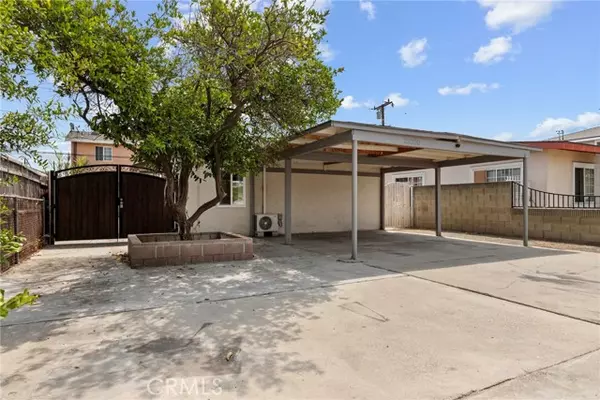 Hawaiian Gardens, CA 90716,22320 Clarkdale AVE