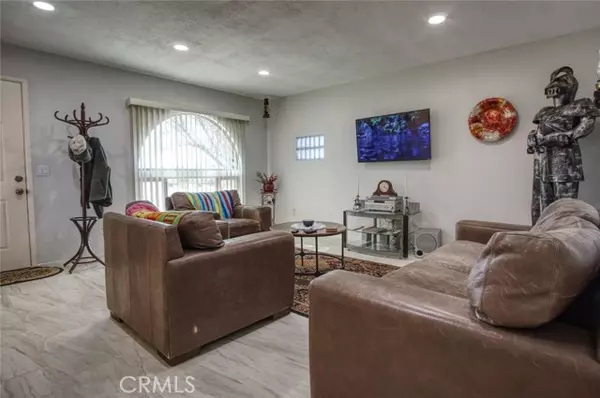 Twentynine Palms, CA 92277,6367 Split Rock AVE