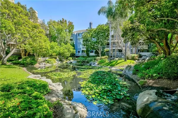 20301 Bluffside CIR D401, Huntington Beach, CA 92646