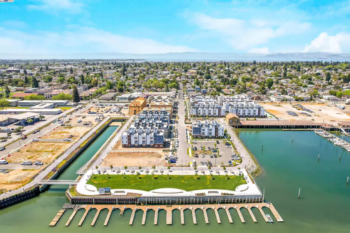 Alameda, CA 94501,2007 Stanford ST