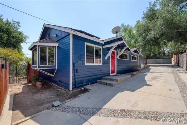 23950 Los Rosas ST, West Hills, CA 91304