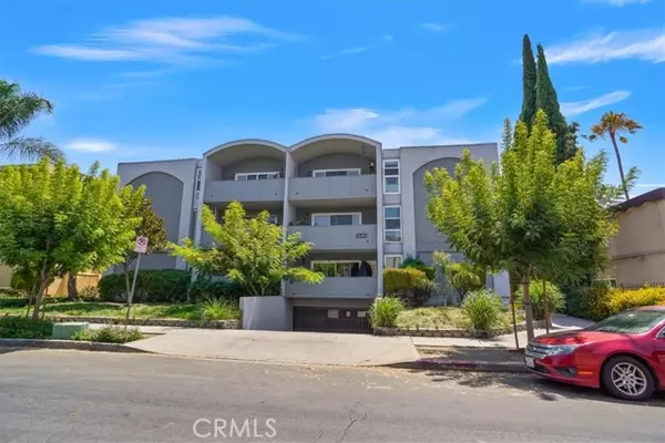 Sherman Oaks, CA 91423,14414 Addison ST 17