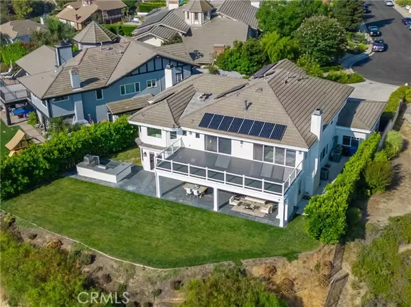 West Hills, CA 91307,24686 Wooded VT