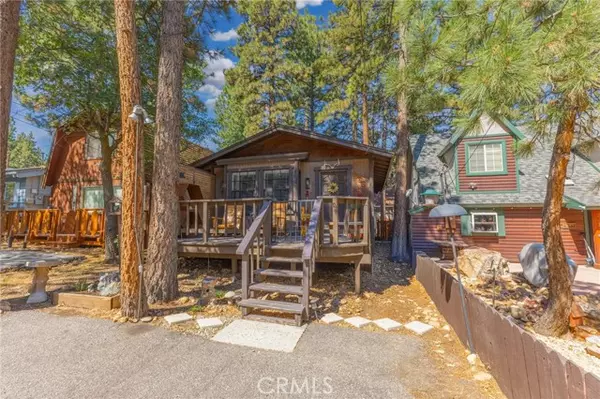 Sugarloaf, CA 92386,266 Victoria LN