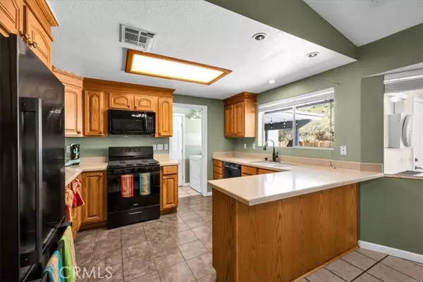 Yucca Valley, CA 92284,57856 El Dorado DR