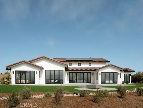 Arroyo Grande, CA 93420,467 Del Sur DR