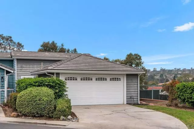 598 Summer View CIR, Encinitas, CA 92024
