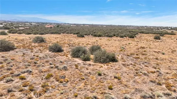 Phelan, CA 92371,9602 Cedar ST