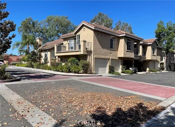 Orange, CA 92869,8215 E White Oak 1